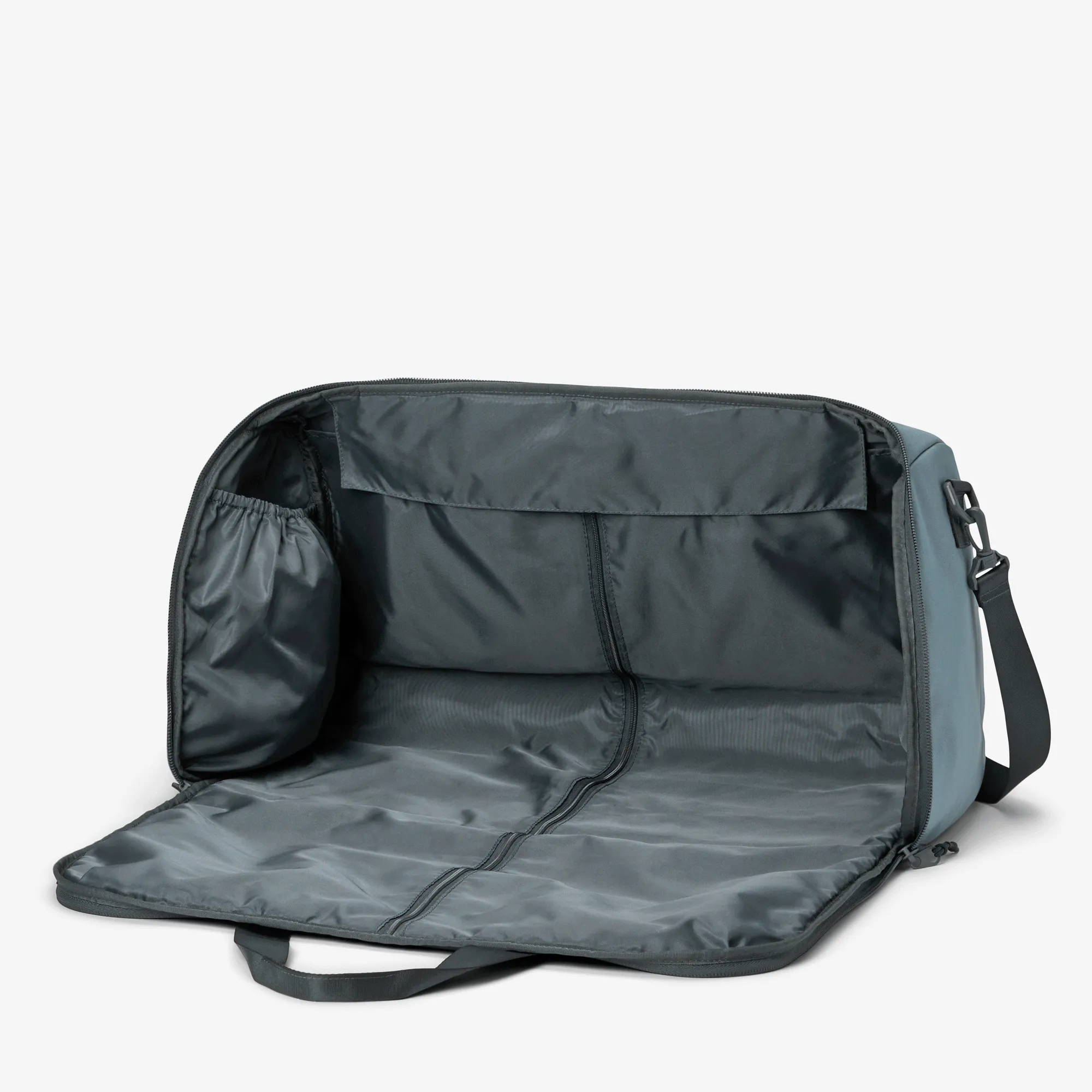 The Garment Duffel 45L